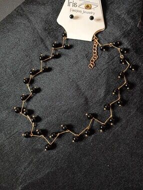 Fashion Jewelry Black Bead Gold-Tone Branch Necklace